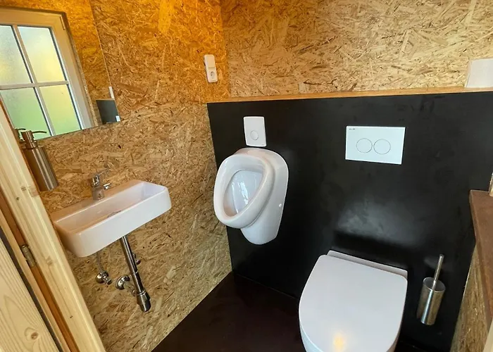 Sternehuette Bei Den Heidschnucken! 梅谢尼希